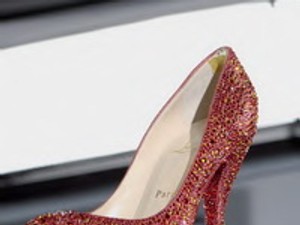 Múzeumi tárgy lett a Louboutin