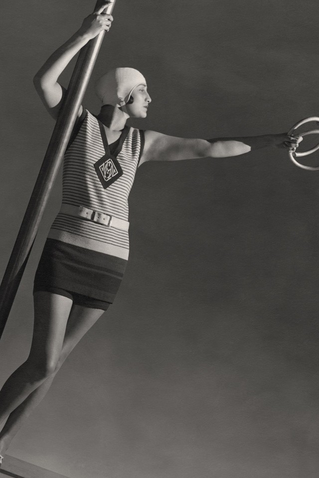 George Hoyningen-Huene fotója, Vogue, July 1928