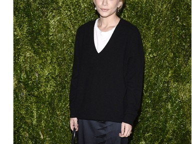 Tökéletes 70-es öregasszony Ashley Olsen