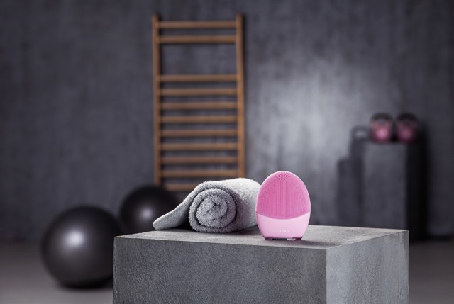 Ez a világ leggyengédebb arctisztítója: imádni fogod