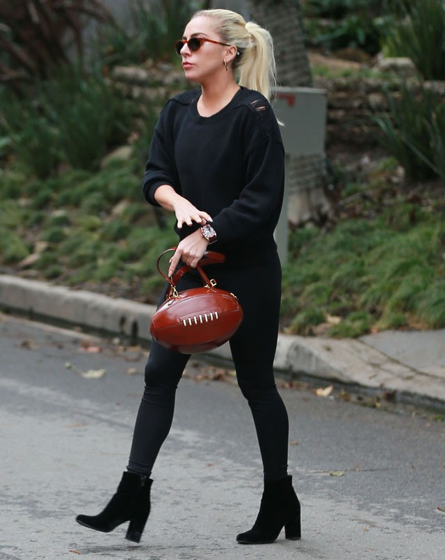 Lady Gaga kiegészítő, táska