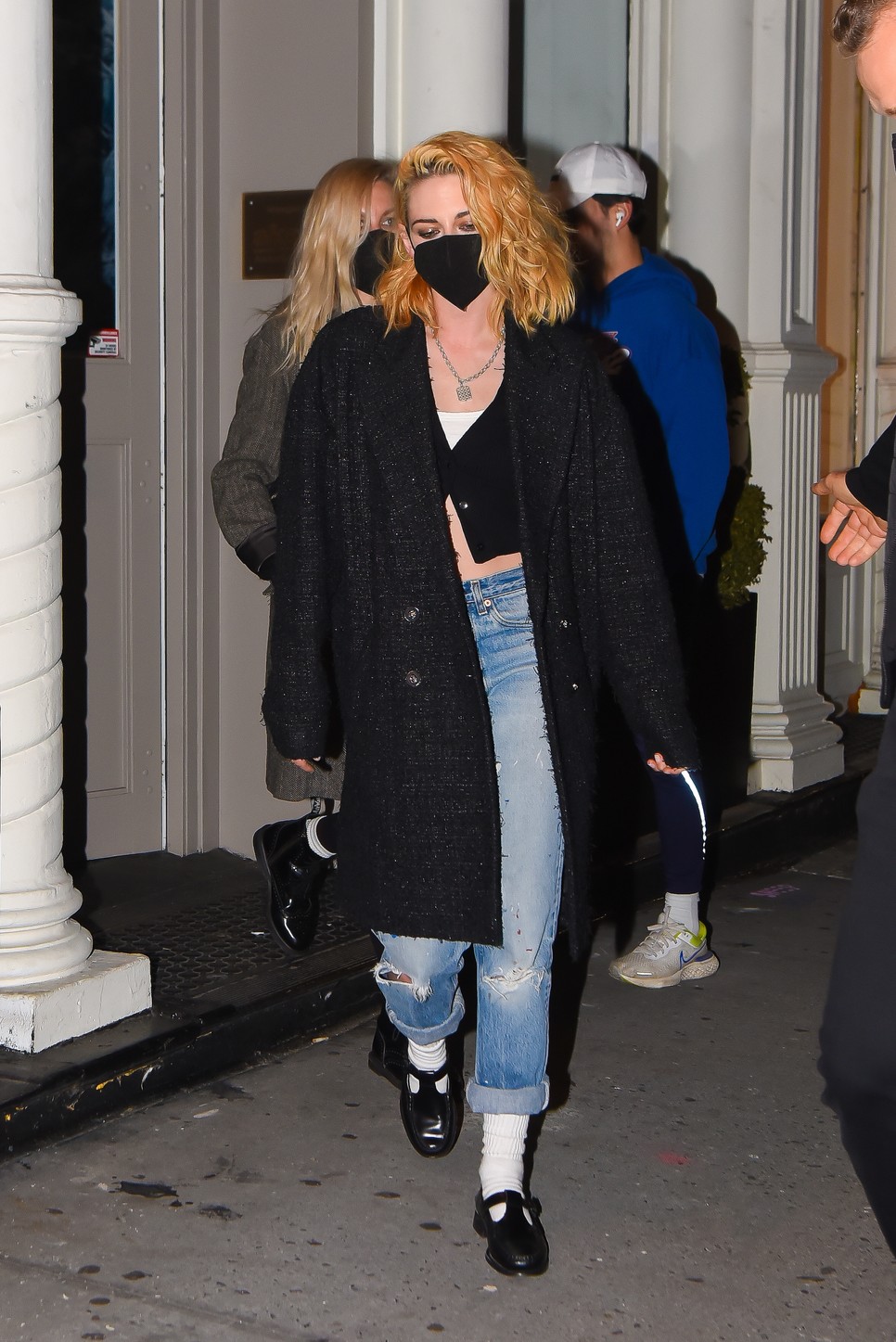 Kristen Stewart Diana hercegnőt idézte meg az egyik legutóbbi szettjével