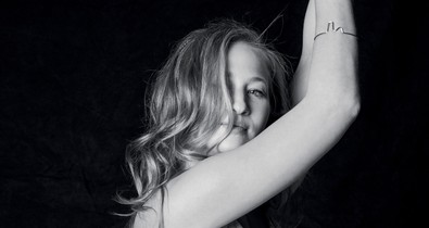 Tenki Réka: „A férfitól elvárom, hogy partnerként kezeljen, ne pedig a házvezetőnőjeként”