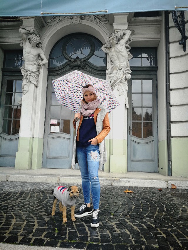 Enikő imádja az ősz színeit - a természetben és ruháin egyaránt