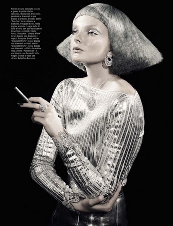 Mihalik Enikő tökéletes műnő