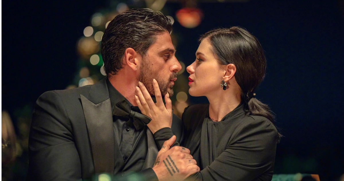 Ezeket a filmeket és sorozatokat jobb, ha egyedül nézed: magasan a Netflix legfülledtebb alkotásai