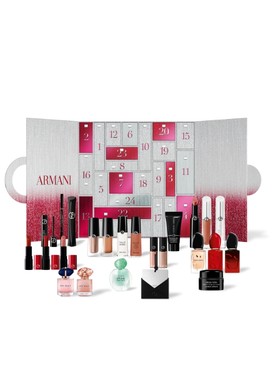 Adventi kalendárium GIORGIO ARMANI BEAUTY 151 000 Ft 