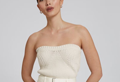 Újra hódít a csőtop és csőruha, a kilencvenes évek esszenciájával