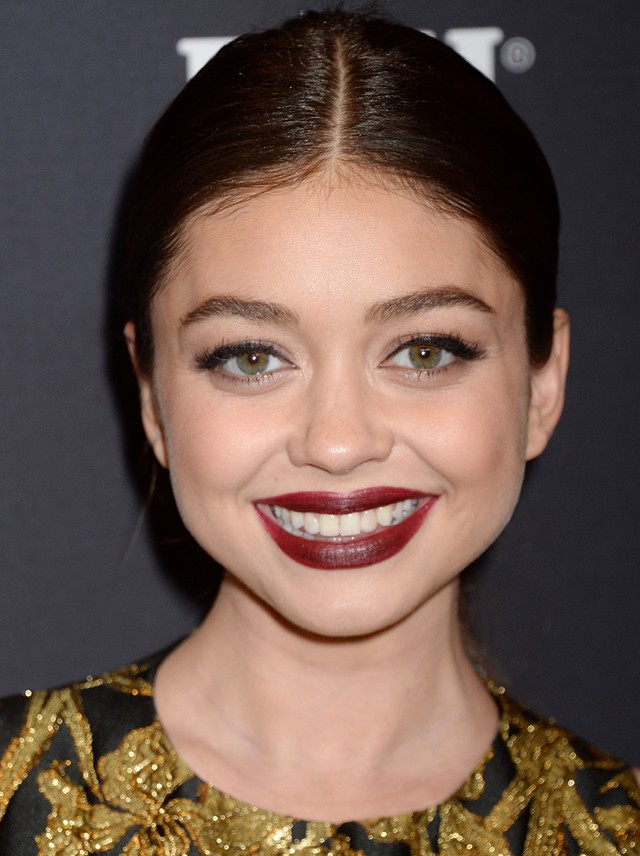 Sarah Hyland az ősz legmenőbb rúzsát viseli! Gyönyörű!