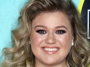 Kelly Clarkson legnagyobb félelme kisgyerekeihez kapcsolódik!