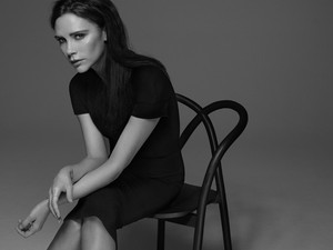 Victoria Beckham sminkkollekciót tervezett az Estée Lauder-nek
