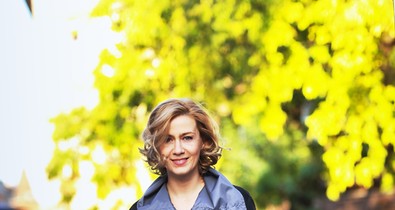 Balsai Móni kedvenc magyar tervezője ruháiban köszönti a hétvégét