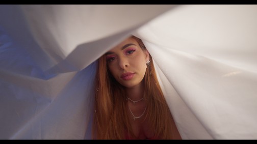 „Álmodhatsz több tízezres közönségről, ha a jelenben képes vagy értékelni a kisebb sikereket” - Szécsi Böbe visszatért, és jobb, mint valaha