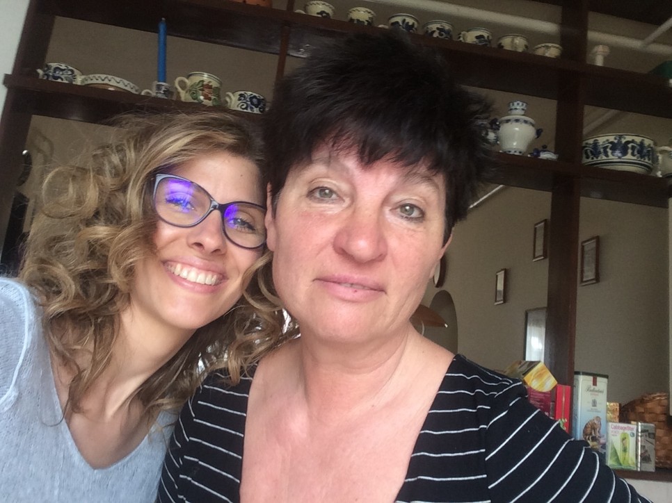 Fábián Juli és anyukája