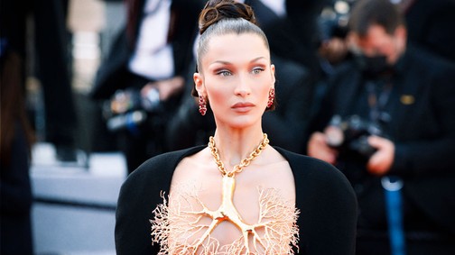 10 emlékezetes meztelenruha a cannes-i filmfesztivál vörös szőnyegéről