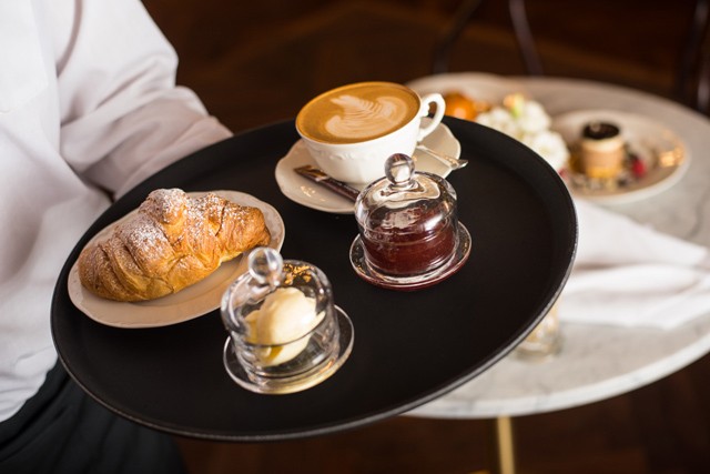 Budapest legszebb kávézójában a vasárnapi brunch igazi élmény lesz