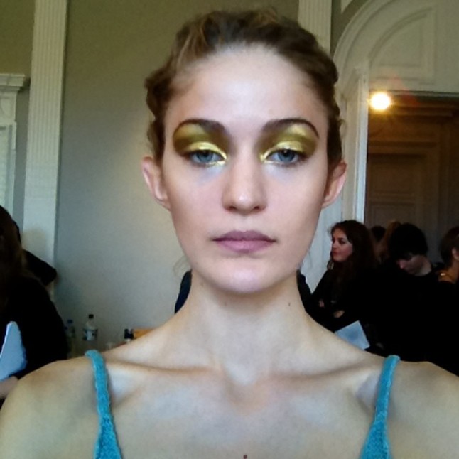 Mónika - Antipodium