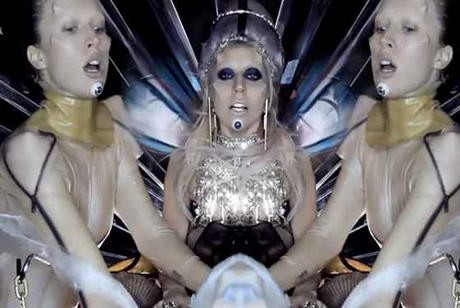 lady-gaga-born-this-way-01-d000099584db1806060c5.jpg