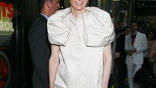 Tilda Swinton kampányarc lesz