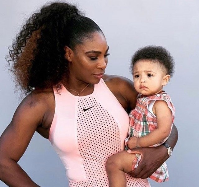 Serena Williams és babája
