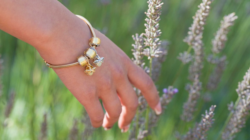 A Pandora folyamatosan megújuló charmjai