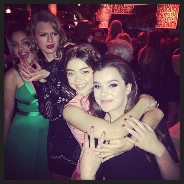 Micsoda after partitársaság: Hailee Steinfeld, Sarah Hyland és Taylor Swift!