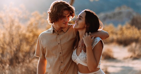 Lehettek együtt boldogok, ha teljesen más a szeretetnyelvetek? Szakértő válaszol