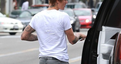 Pasik magas sarkúban? Justin Bieber, Kanye West és Harry Styles tudnak valamit