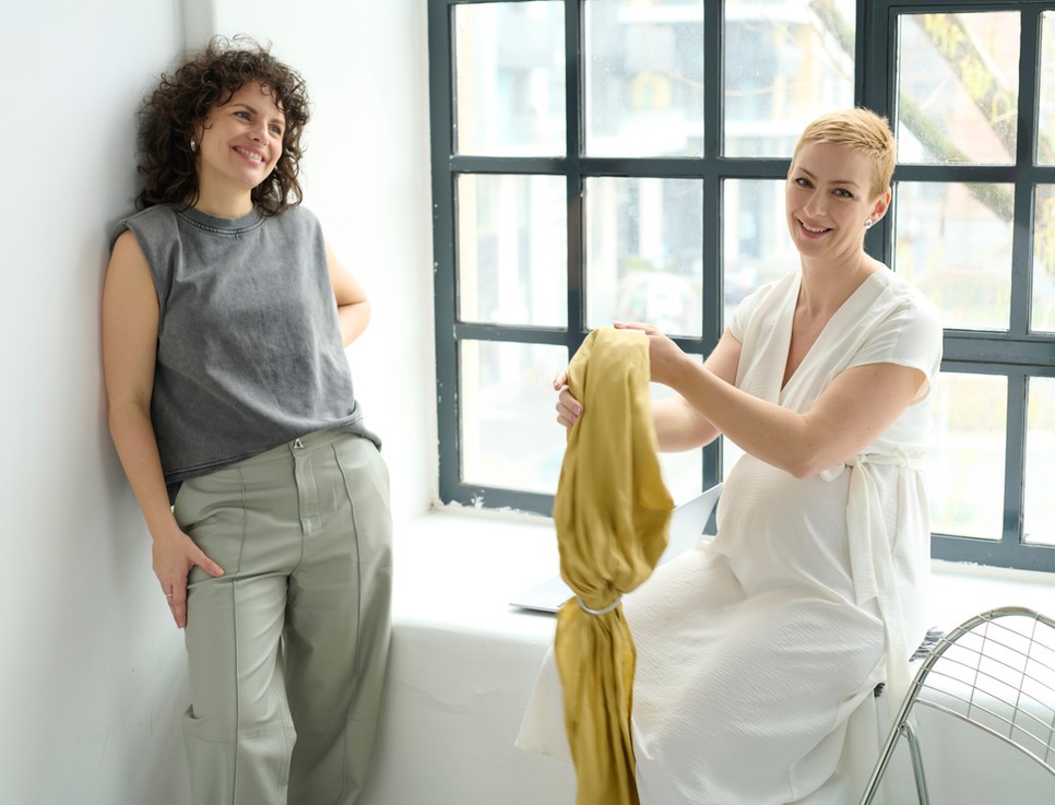 Steiner Réka, az Elysé alapítója és Hajdú Anett tervező