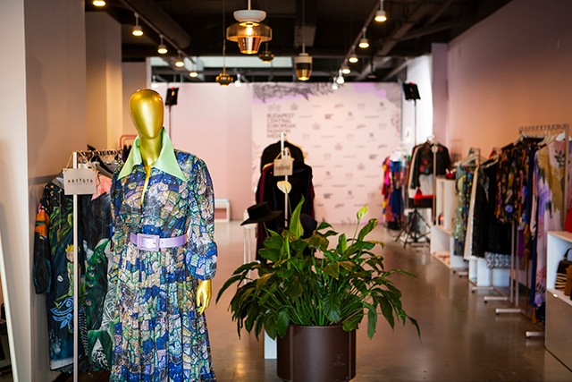 A legmenőbb hazai dizájner-darabokat vásárolhatod meg az új budapesti pop-up üzletben
