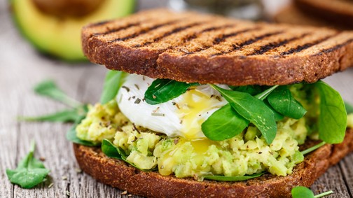 Mutatjuk a avokádókrémes szendvics felturbózott változatát