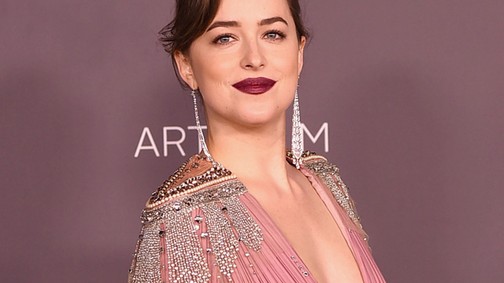 Lelepleződtek: Dakota Johnson először mutatkozott együtt új pasijával!