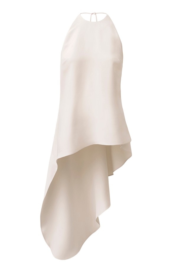 Ez hófehér ruha maga a költészet, nagyon stílusos, alkalmi darab.