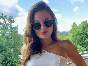 Fantasztikus nyárias szettben Horváth Cinti