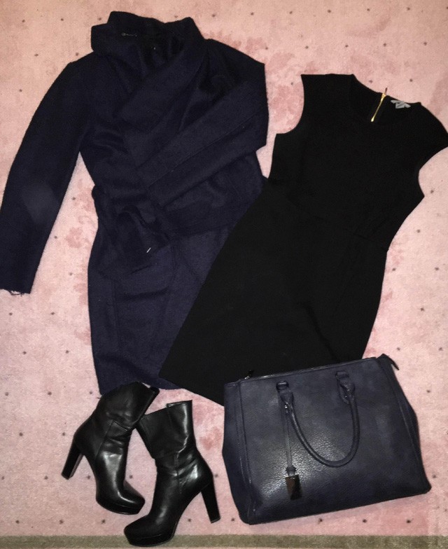 Kollányi Zsuzsi színházba megy