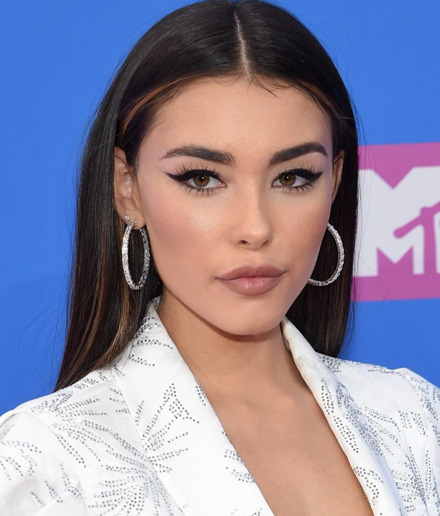 Madison Beer egy extrém tusvonalat választott