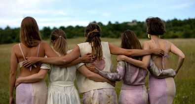 A dúlákat ünnepli a Donna Terra új kollekciójának kampánya