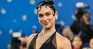 8 régi fotó Dua Lipa énekesnőről, amin rá sem ismerni a hírességre