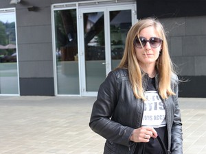 Takács Judit fekete-fehér szettet választott a mai napra