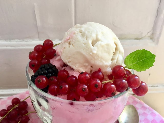 Nyári hűsítők és büntetlen sütik a forró nyári napra!