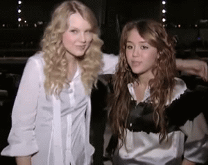 Ma szorosabbra fűzheted kapcsolataidat - Egymondatos horoszkóp - október 20. vasárnap