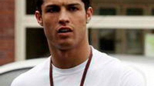 Ronaldo Beckham nyomában