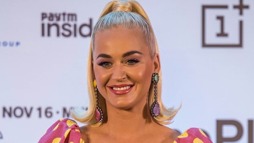 Ezen a héten is Katy Perry ruhája a legcukibb