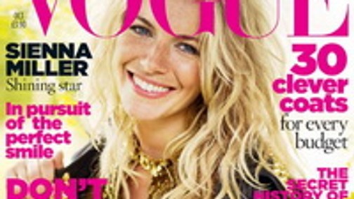 Sienna Miller babát vár