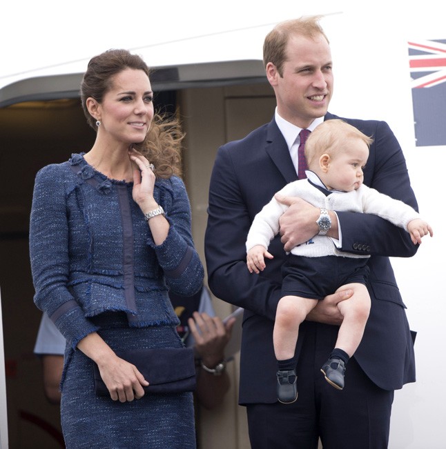 Már kezdem unni ezt a sok röpködést. Sokkal jobb lenne a szárnyon utazni!