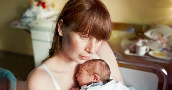 Magányosak a magyar édesanyák, ezen változtatna az Önfejlesztő Anyák Közössége