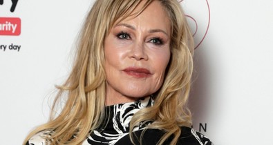 Ismét elájultunk: elképesztő, ahogy a 63 éves Melanie Griffith kinéz