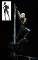 A 2006-os Confessions Tour öltözékeit ismét Jean Paul Gaultier készítette. Az első rész lenyűgöző, óriási lószerszám díszletében Madonna fekete, szexi lovas ruhában énekelt.