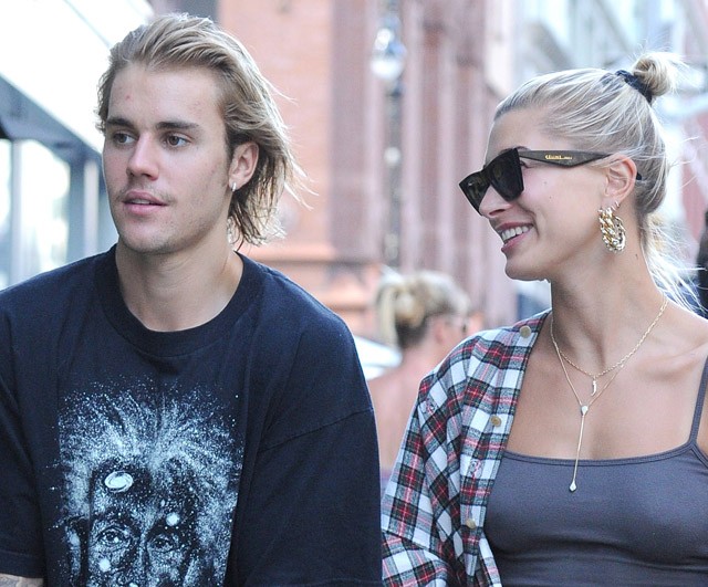 Hailey Baldwin és Justin Bieber