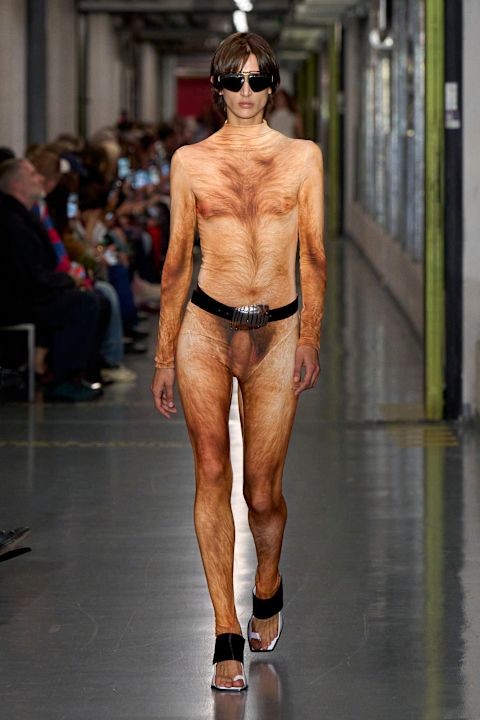 A Duran Lantink tervezte Gaultier 2026 tavasz-nyári kollekció a szezon "botránya" volt